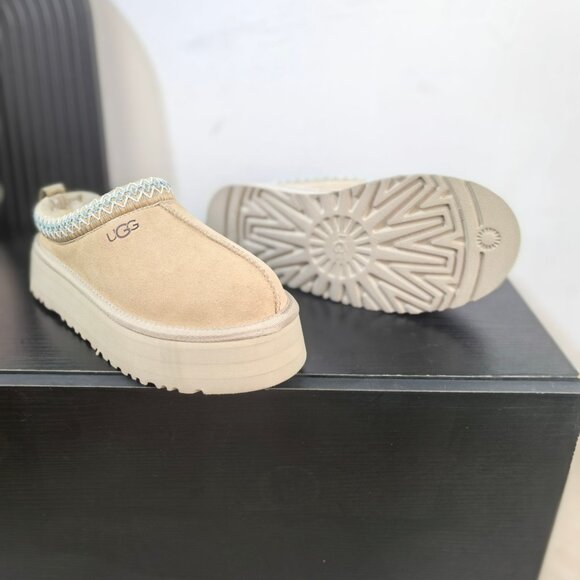 UGG Tasman Slippers Mustard Seed Womens - Picture 9 of 9